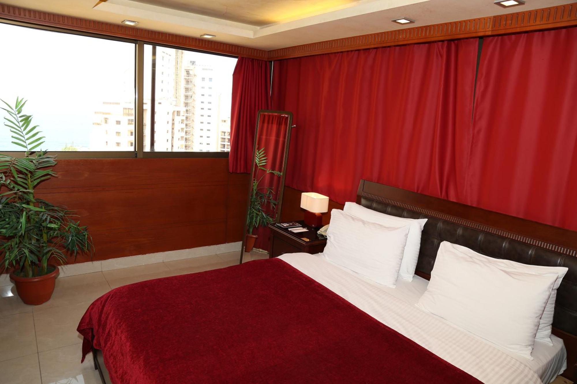 Duroy Hotel Beirut Eksteriør billede