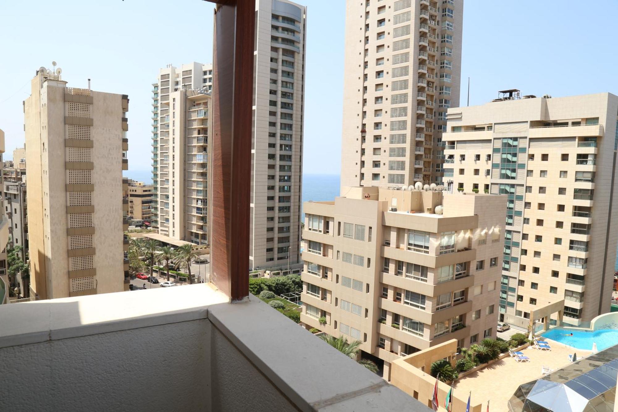 Duroy Hotel Beirut Eksteriør billede